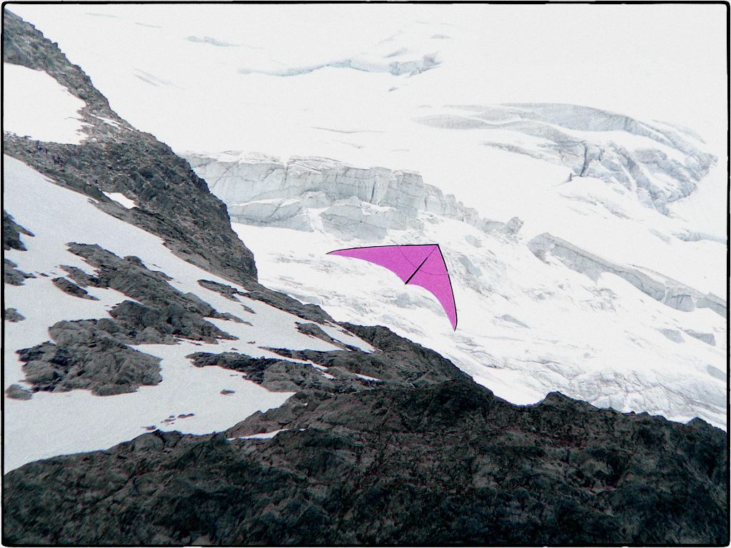 A pink synergetic zero wind kite.